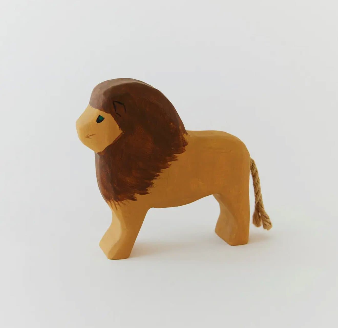 Wooden Lion – Handcrafted Safari Friend